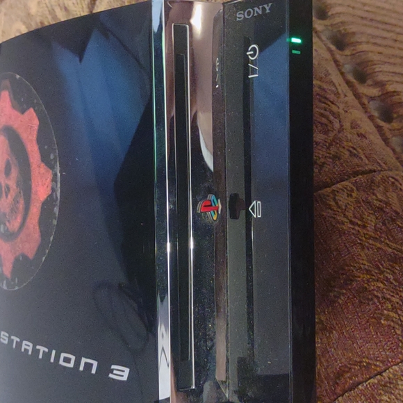Original Playstation 3, 4 ports Infront trap door on top/front. - Picture 2 of 11